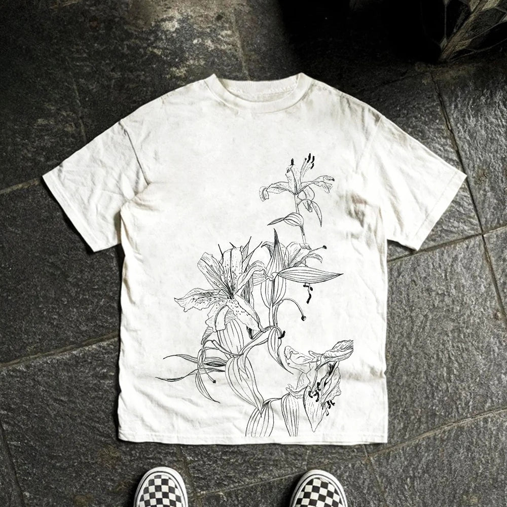 200G Is Thin and High and Impermeable! Line Art: Lily Flower Fresh Preppy Style Short-sleeved T-shirt Graphic Vintage T Shirt